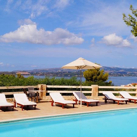 Belvista Luxury Apartments Argostoli  Ngoại thất bức ảnh